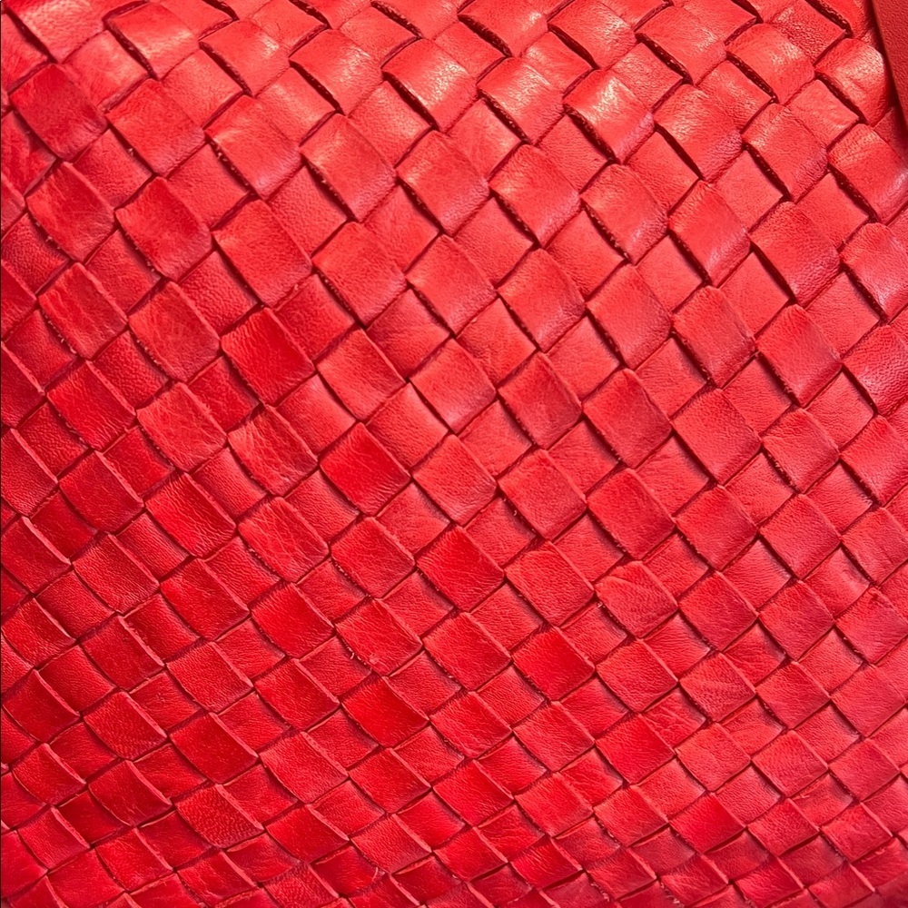 GLB | Woven Leather Hobo Bag - Picture 6 of 10
